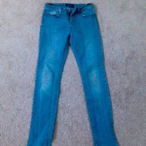Light wash skinny jeans from Old Navy size 10